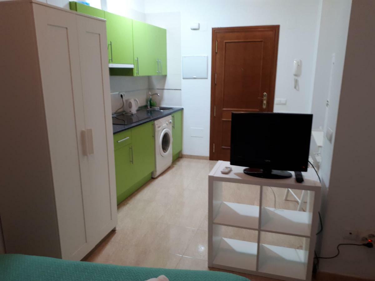 Apt En Carreteria En Centro Historico Apartment Malaga Exterior photo