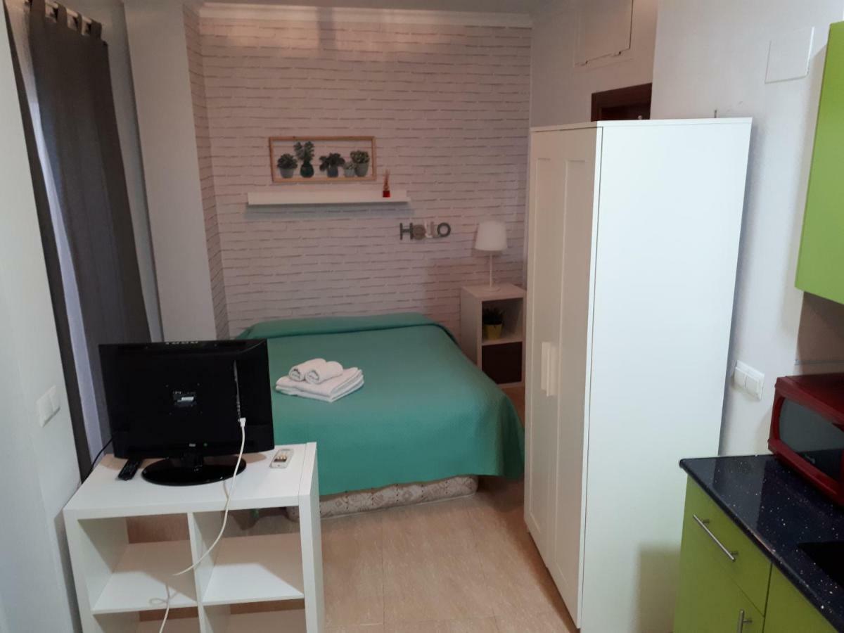 Apt En Carreteria En Centro Historico Apartment Malaga Exterior photo